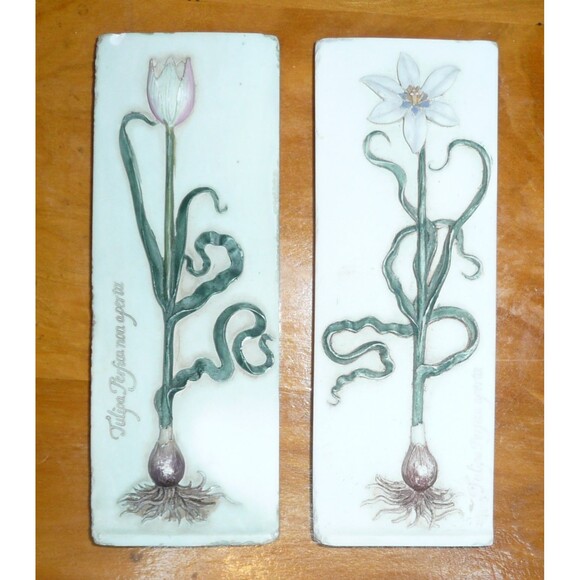 Lot 2 Tile Plaque from Ibis & Orchid Design Co - Tulip Flowers 2" x 6" - 3D Wall - Picture 1 of 7